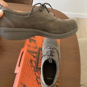 WORKS by red wing Women safety toe shoes